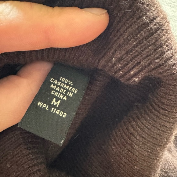 100% Cashmere Chocolate Brown Turtleneck Sweater - Picture 6 of 7
